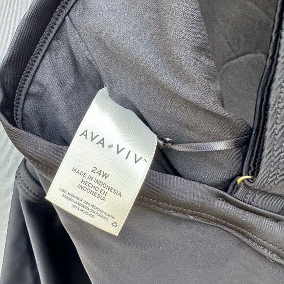 🎉5 for $45🎉 NWT Ava Viv Swim Top Swimsuit Women Size 24W Black - Picture 5 of 8